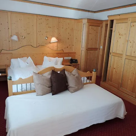 Muggengrat 3*