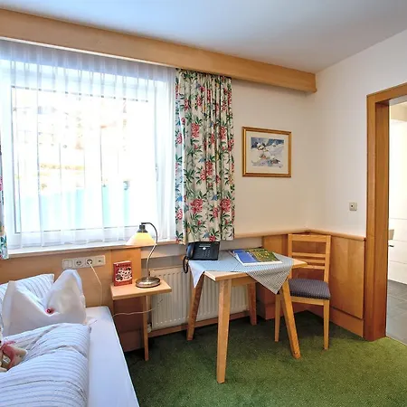 Muggengrat 3*